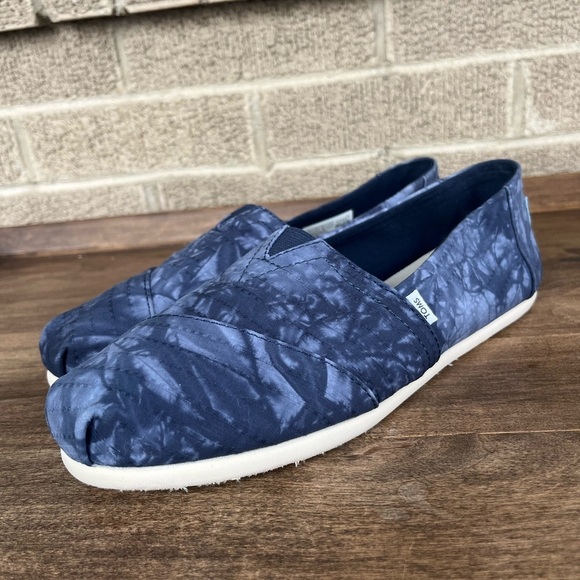 TOMS Alpargata Blue Tie-Dye Canvas Loafers Size 7.5 - Picture 2 of 10